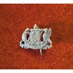 Vintage Pin-Stetson Hat Company Logo- Beaver And Gryphon Coat Of Arms Brass 5/8"